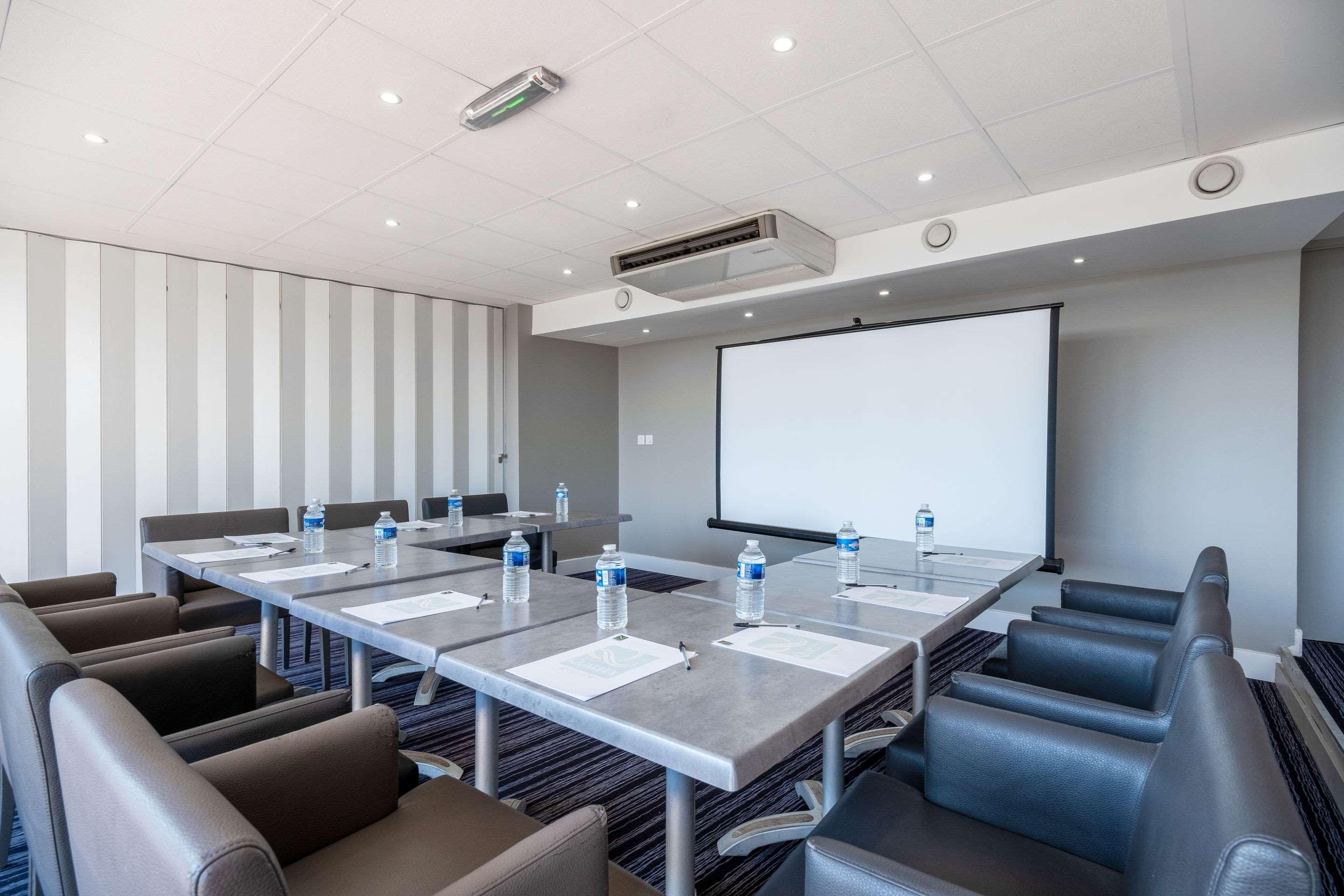 Hotel Golf Fontcaude Juvignac Ngoại thất bức ảnh