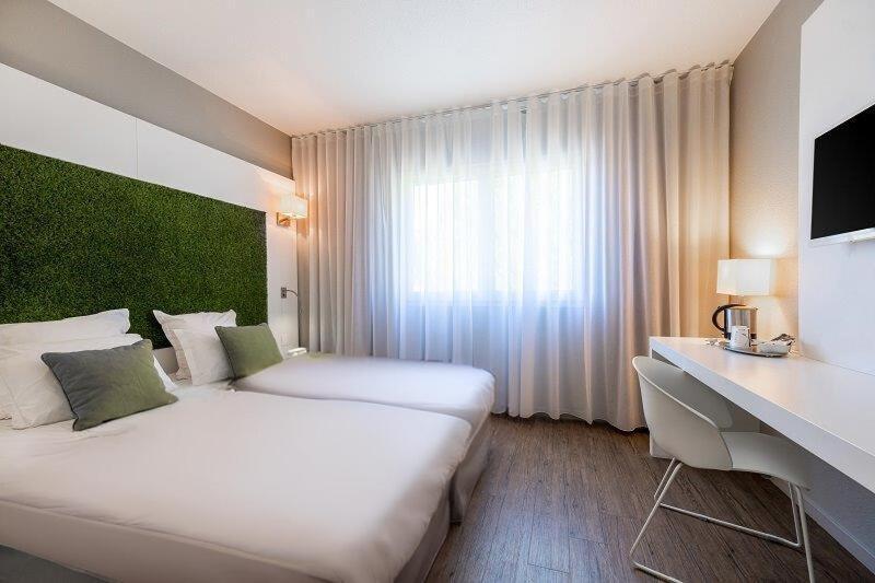 Hotel Golf Fontcaude Juvignac Ngoại thất bức ảnh